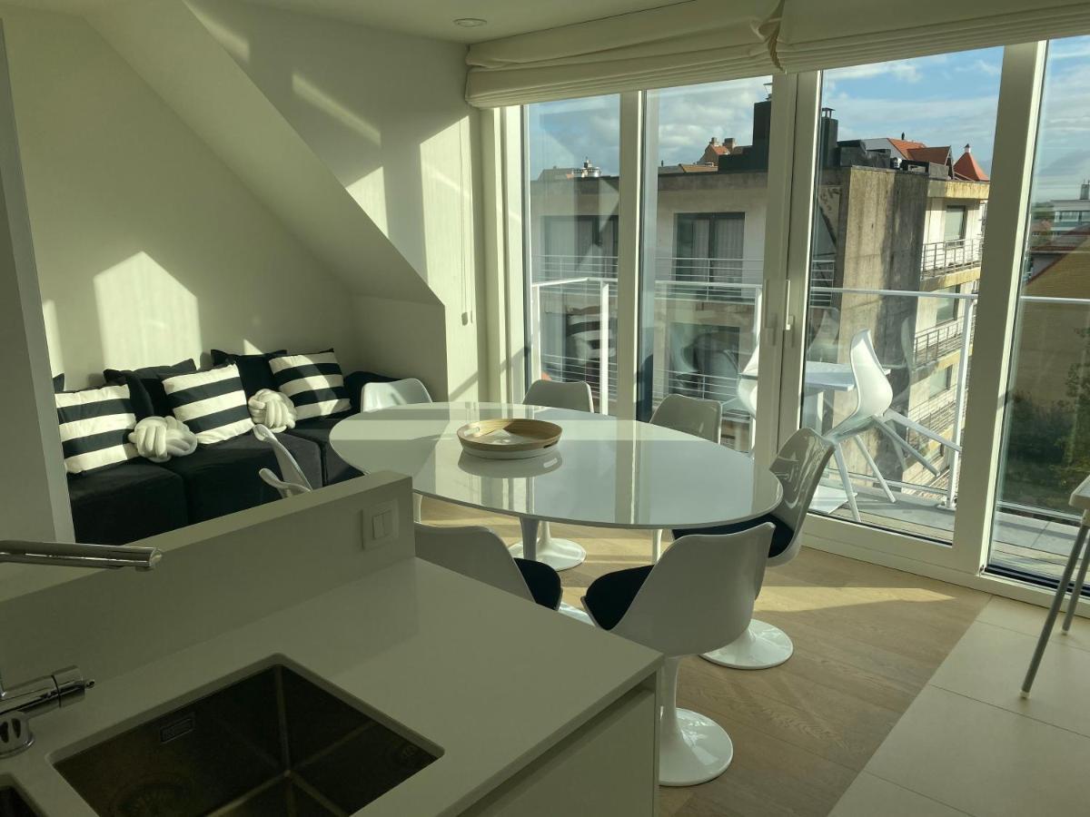 Ferienwohnung Ghibli - Duplex With Parking Knokke-Heist Exterior foto