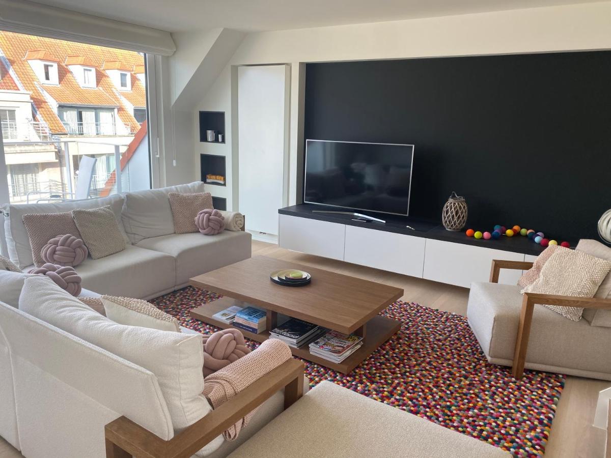 Ferienwohnung Ghibli - Duplex With Parking Knokke-Heist Exterior foto