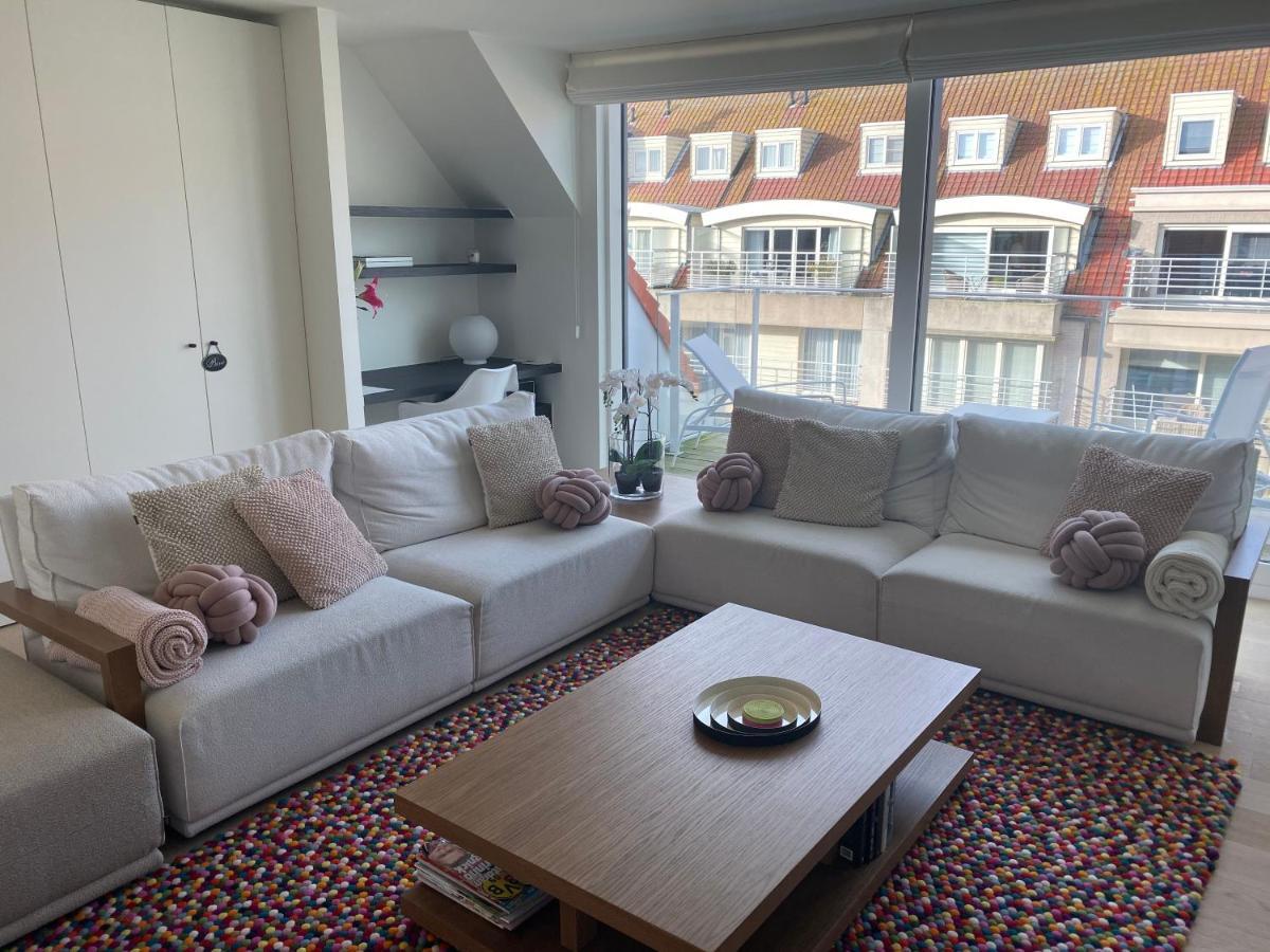 Ferienwohnung Ghibli - Duplex With Parking Knokke-Heist Exterior foto